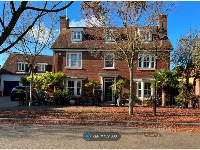6 Bedroom Detached House To Rent In Arlington Square, South Woodham Ferrers, Chelmsford, CM3