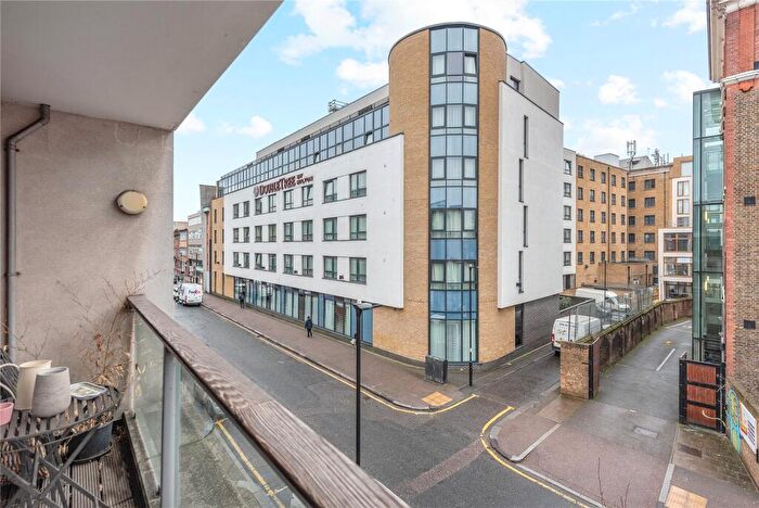 1 Bedroom Apartment To Rent In White Lion Street, Islington, Angel, London, N1