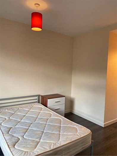 4 Bedroom Semi-Detached House To Rent In Cawdor Road, Manchester, M14