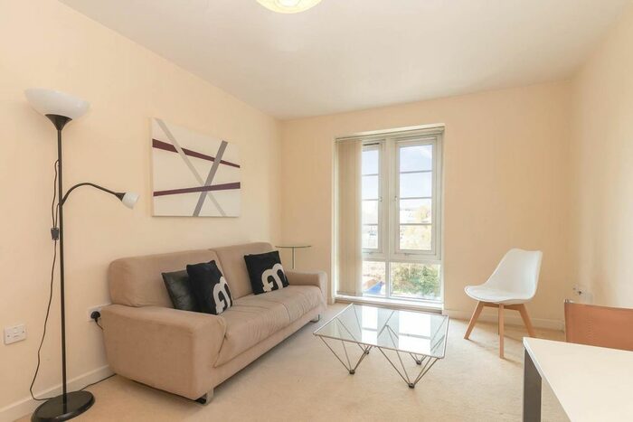 1 Bedroom Flat To Rent In West Two, Suffolk Street Queensway, B1