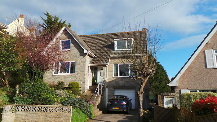 4 Bedroom Detached House To Rent In Spring Valley, Weston-super-Mare, BS22
