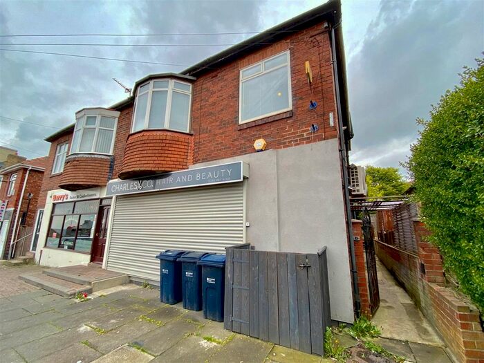 3 Bedroom Flat To Rent In Southend Terrace, Sheriff Hill, Gateshead, NE9