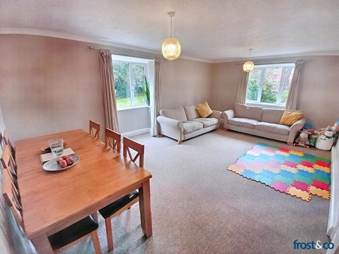 2 Bedroom Apartment To Rent In Alton Road, Lower Parkstone, BH14