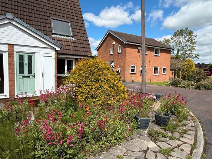 1 Bedroom House For Sale In Lords Croft, Clayton Le Woods, Chorley, PR6