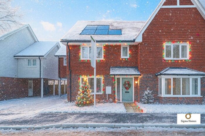 3 Bedroom Semi-Detached House For Sale In Spring Bank, Haywards Heath, RH16