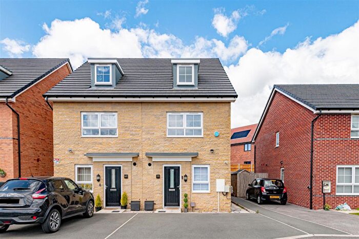 4 Bedroom Semi-detached House For Sale In Brookbridge Road, Ince, Wigan, WN2