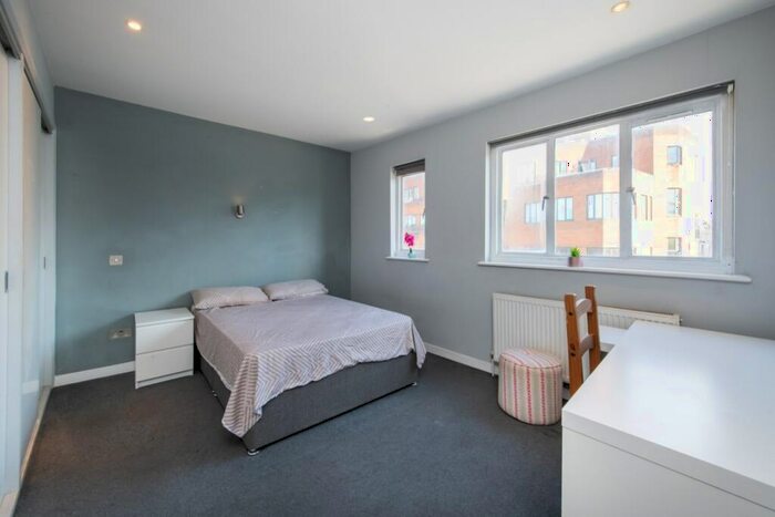 1 Bedroom House To Rent In Virtual Viewings Only- Kings Road, London, SW10