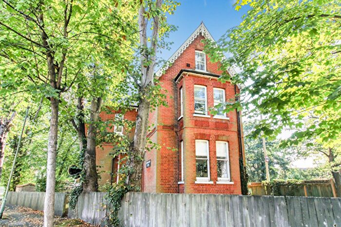 2 Bedroom Flat To Rent In Stephen Gould House, Southampton Street, Farnborough, Hampshire, GU14