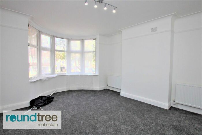 1 Bedroom Flat To Rent In Princes Park Avenue, Golders Green, NW11