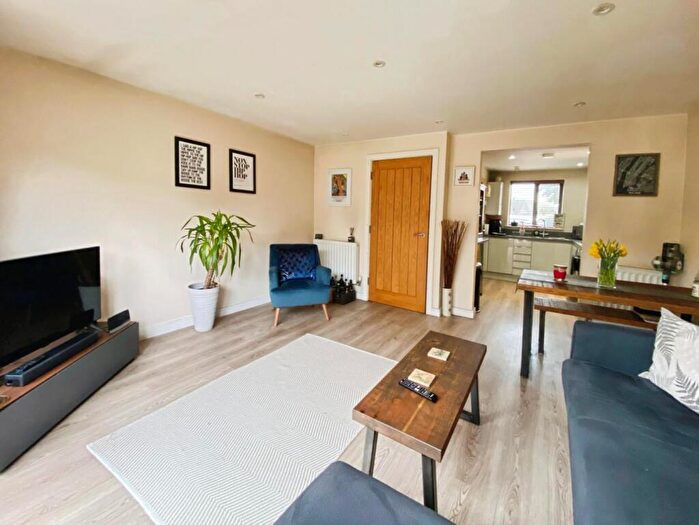 3 Bedroom Mews To Rent In Ridgeway Lane, Whitchurch, Bristol, BS14