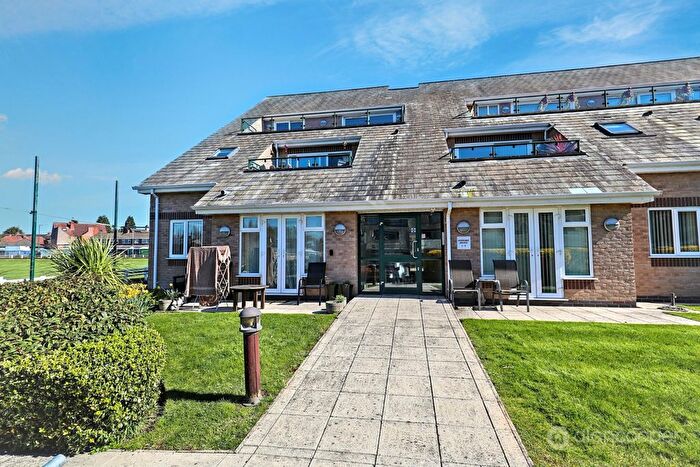 2 Bedroom Flat For Sale In Alec Stewart House, Hilditch Way, Attleborough, Nuneaton, CV11