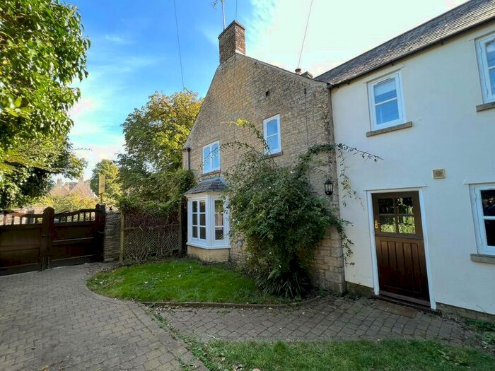 3 Bedroom Character Property To Rent In The Green, Castor, Peterborough, PE5