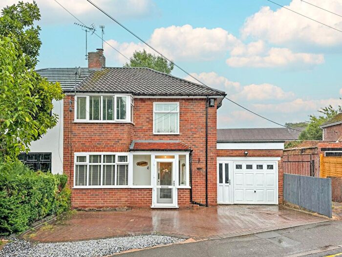 3 Bedroom Semi-Detached House For Sale In Lyndon Grove, Wall Heath, DY6