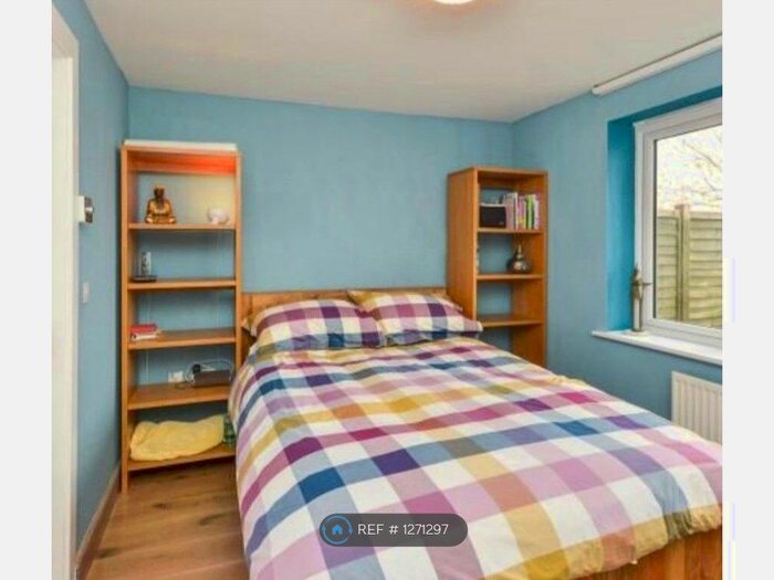 3 Bedroom End Of Terrace House To Rent In Addington Avenue, Wolverton, Milton Keynes MK12