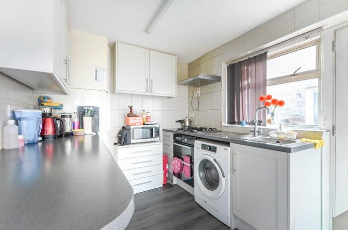2 Bedroom Semi-Detached Bungalow For Sale In Old Orchard Place, Hailsham, East Sussex, BN27