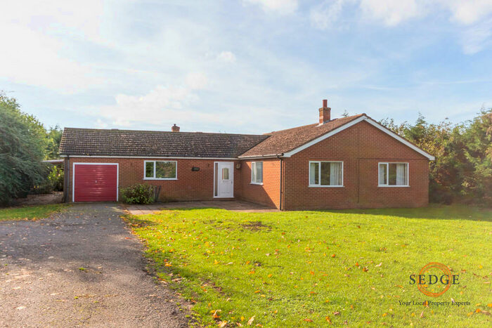 4 Bedroom Detached Bungalow For Sale In Old Fendyke, Sutton St. James, Spalding, PE12