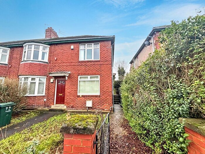 2 Bedroom Flat To Rent In Harewood Road, Gosforth, Newcastle Upon Tyne, NE3