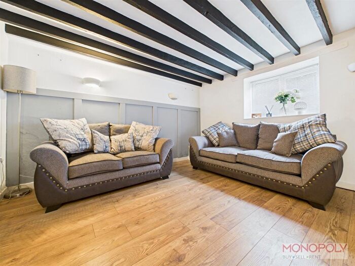 2 Bedroom Cottage For Sale In Wrexham Road, Marchwiel, Wrexham, LL13