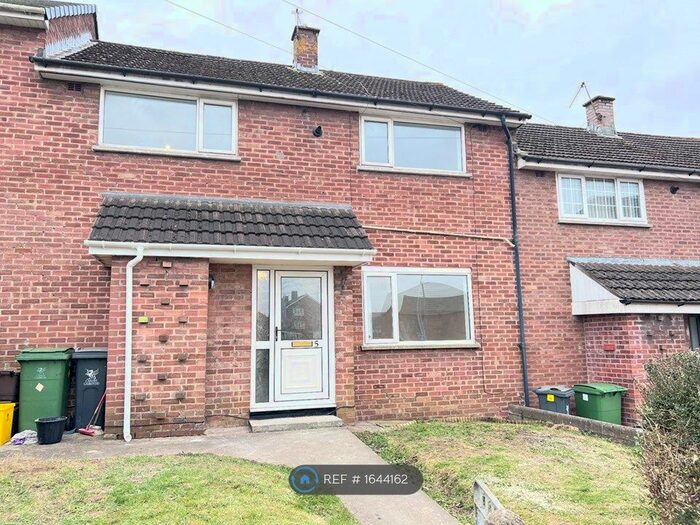 3 Bedroom Terraced House To Rent In Clevedon Road, Llanrumney, Cardiff, CF3
