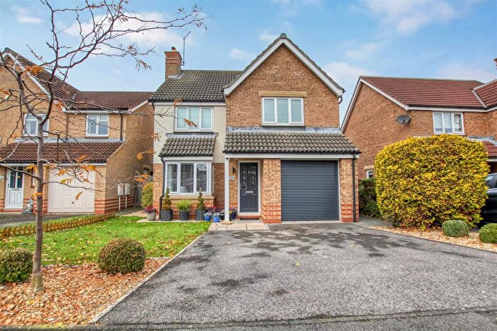 4 Bedroom Detached House For Sale In Foxglove Close, Northallerton, DL7