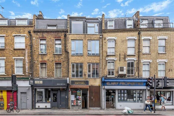 3 Bedroom Flat To Rent In Old Street, London, EC1V