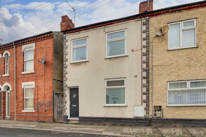 2 Bedroom Semi-Detached House To Rent In Manvers Street, Netherfield, Nottinghamshire, NG4