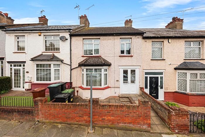 3 Bedroom Terraced House To Rent In Park Avenue, Northfleet, Gravesend, Kent, DA11