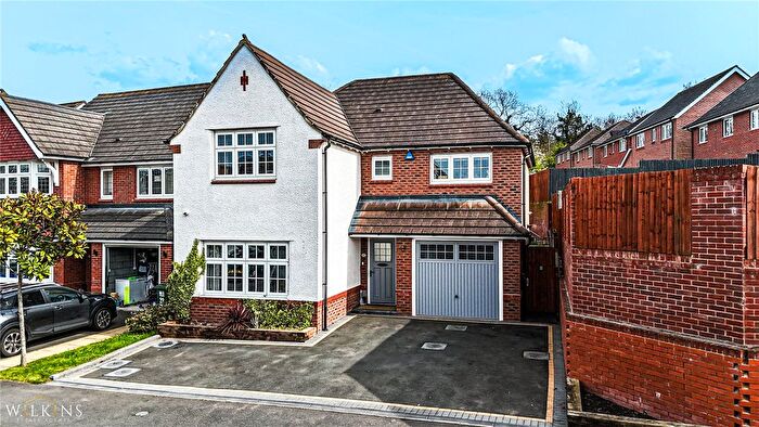 4 Bedroom Detached House For Sale In Wensleydale, Wilnecote, Tamworth, Staffordshire, B77