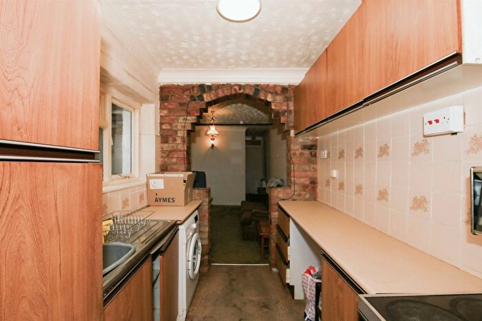 2 Bedroom Detached Bungalow For Sale In Burrowmoor Road, March, PE15