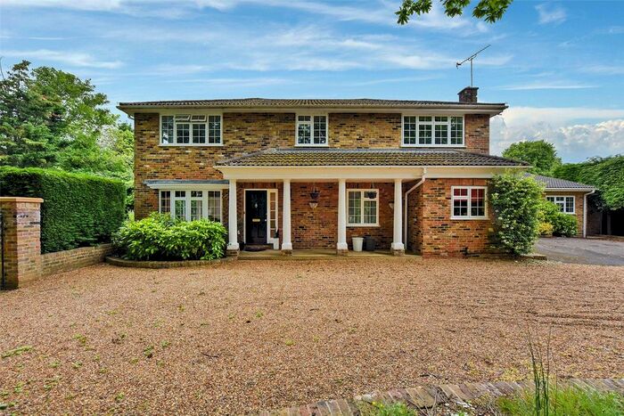 4 Bedroom Detached House To Rent In Brayfield Road, Bray, Maidenhead, Berkshire, SL6