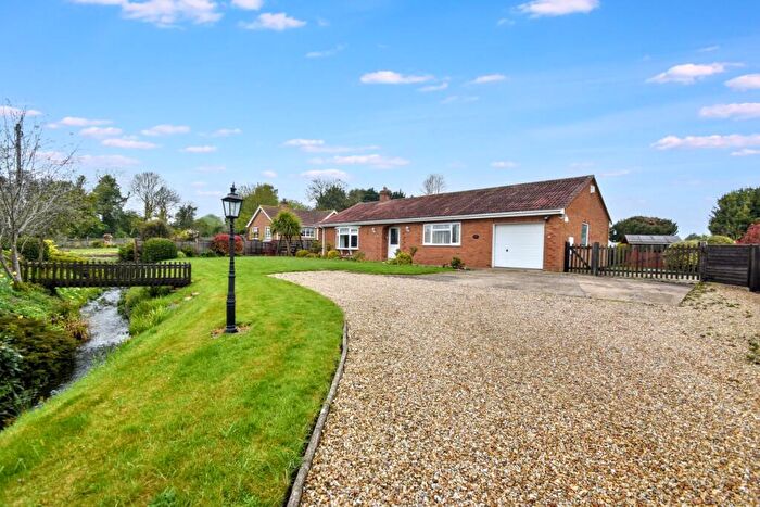 2 Bedroom Bungalow For Sale In Hanby Lane, Welton-le-Marsh, PE23