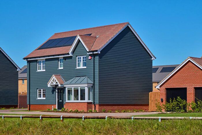 3 Bedroom Detached House For Sale In Atkins Cresent, Maldon, Essex, CM9