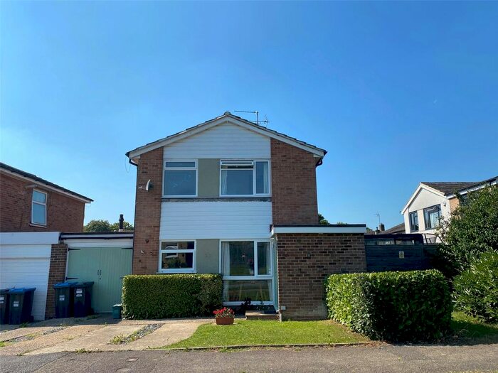 3 Bedroom Semi-Detached House To Rent In Boulthurst Way, Oxted, Surrey, RH8