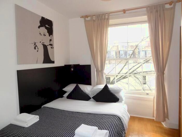 Studio To Rent In Cartwright Gardens, Bloomsbury, London, WC1H