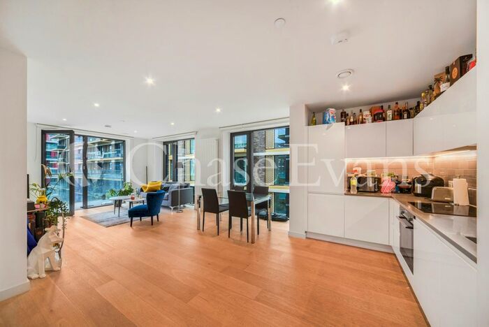 2 Bedroom Flat To Rent In John Cabot House, Royal Wharf, Royal Docks, E16