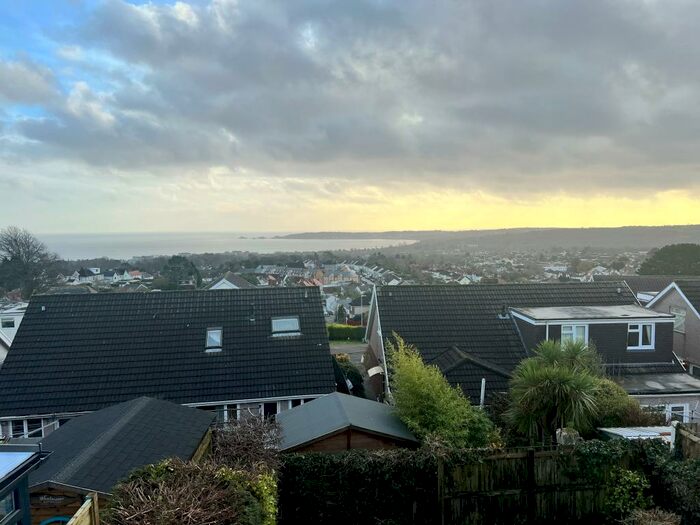 3 Bedroom House To Rent In Lon Masarn, Sketty, SA2