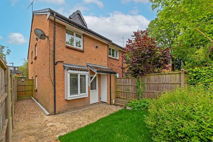 1 Bedroom End Of Terrace House To Rent In Harness Way, St Albans, AL4