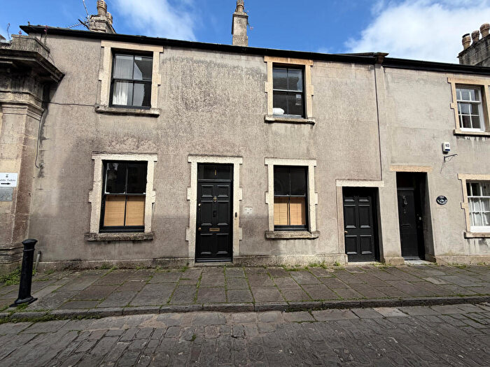 3 Bedroom Terraced House For Sale In Market Place, Wells, BA5