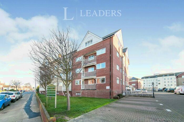 2 Bedroom Apartment To Rent In Vista Road, Clacton-on-Sea, CO15