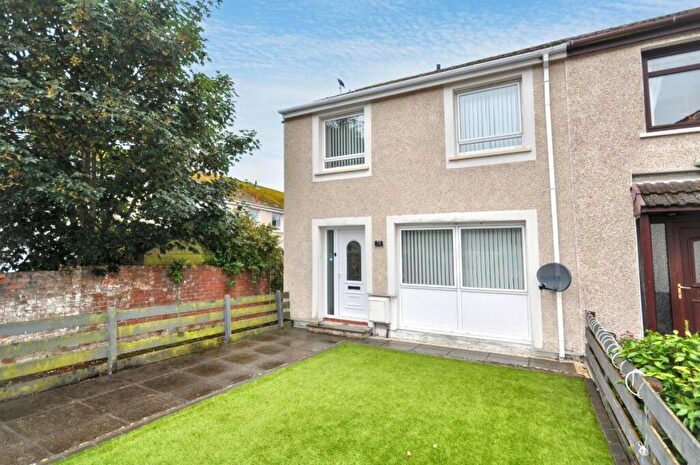 3 Bedroom End Of Terrace House For Sale In Hawthorn Drive, Girvan, South Ayrshire, KA26