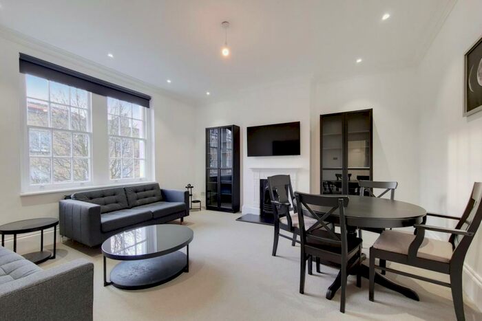2 Bedroom Apartment To Rent In Dorset Square, Marylebone, London, NW1