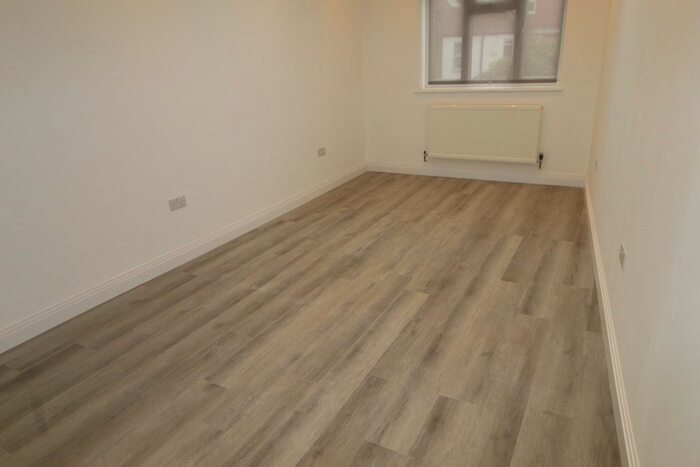 3 Bedroom Flat To Rent In Harrow Road, Wembley, HA9