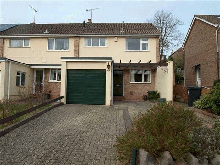 3 Bedroom House To Rent In Yeomeads, Long Ashton, BS41