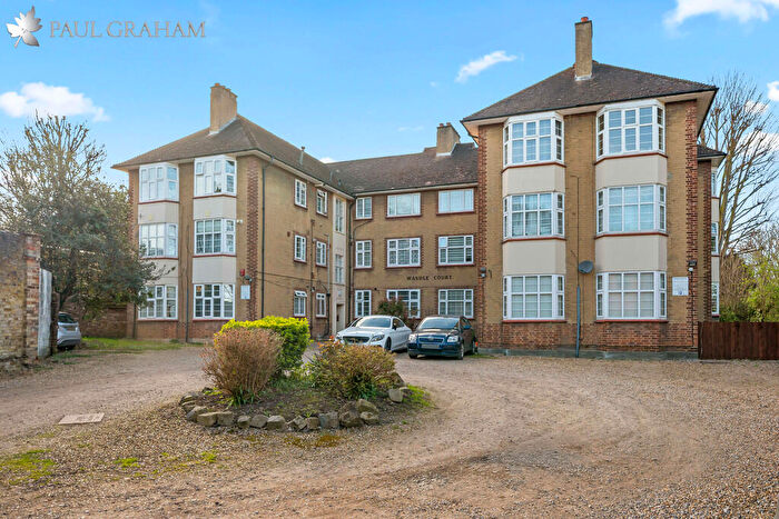 1 Bedroom Flat For Sale In Bridges Lane, Beddington, CR0