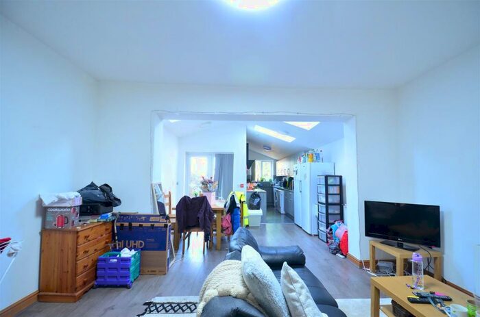 7 Bedroom Terraced House To Rent In / Academic Year Spacious Double Bedroom Student House, Selly Oak, Birmingham, Free Ultrafast M Broadband, B29