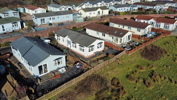 3 Bedroom Park Home For Sale In Heronston Lane, Bridgend, CF31