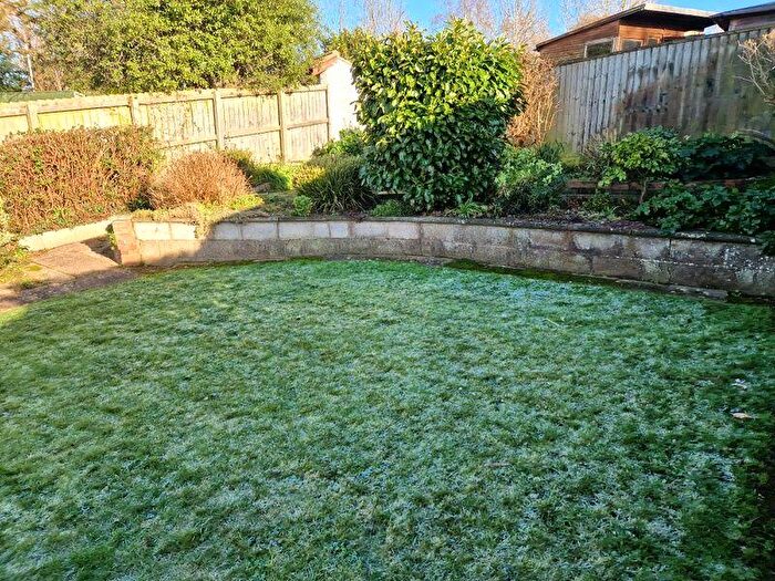 2 Bedroom Detached Bungalow For Sale In Anson Road, Exmouth, EX8