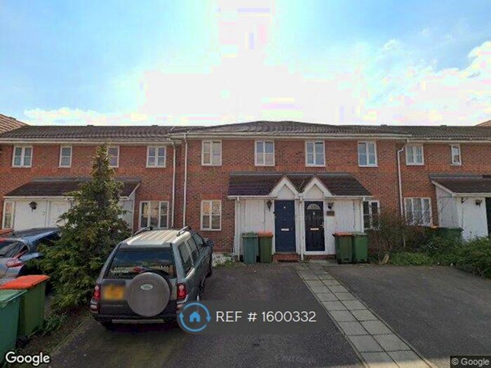 3 Bedroom Terraced House To Rent In Evelyn Denington Road, London, E6