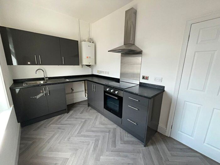 3 Bedroom Flat To Rent In Warbreck Drive, Blackpool, Lancashire, FY2