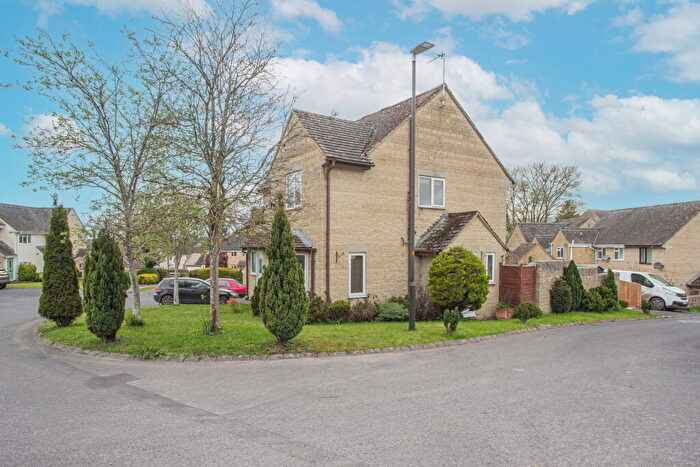 2 Bedroom Semi-Detached House For Sale In Longtree Close, Tetbury, GL8